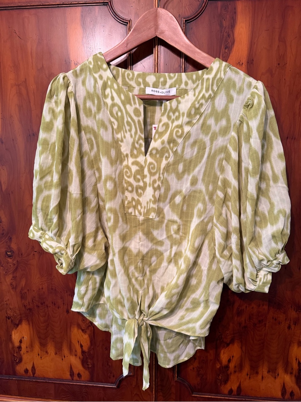 Rose & Olive Light Green Printed Tie-Front Puff Sleeve Blouse